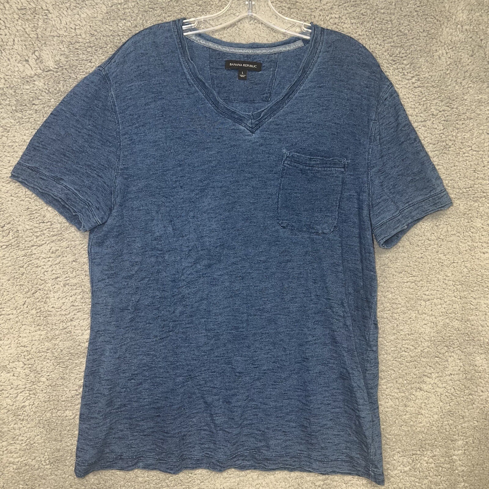 Banana Republic T Shirt Men's Sz L Heather Blue Pocket Short Sleeve V Neck Tee